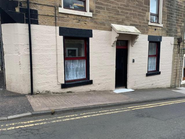 Close To The Beach, Harbour And Local Shops Eyemouth Bagian luar foto